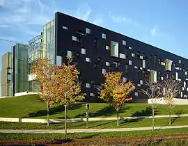 Perimeter Institute for Theoretical Physics, 2004, Waterloo, Canada