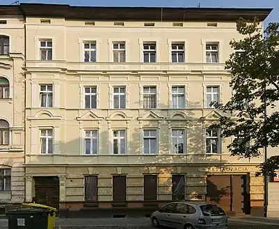 Main elevation of Nr.17