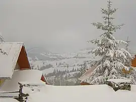 A winter view of Piatra Fântânele valley