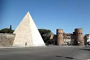 Piazzale Ostiense, with the Piramide Cestia and Porta San Paolo