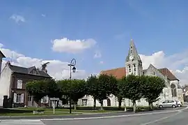 The main square in Villers-Saint-Frambourg