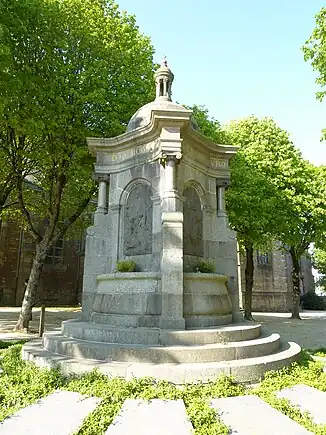 The war memorial