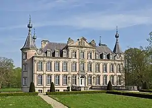 Poeke Castle