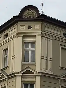 Corner detail