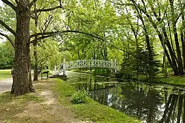 A bridge on the Du Moulin river