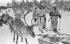 Finnish patrol in Jäniskoski during the Winter War in 1940.
