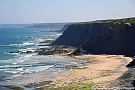 Praia do Vale dos Homens in Rogil