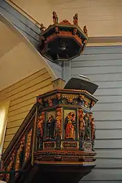 Pulpit decorated with the seven virtues.