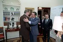 President_Ronald_Reagan_Meeting_with_President_Hosni_Mubarak_of_Egypt_in_The_Oval_Office