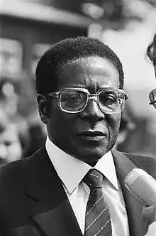 President Zimbabwe , Robert Mugabe bezoekt Nederland Robert Mugabe , kop, Bestanddeelnr 932-1922.jpg