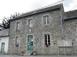 The town hall in Princé