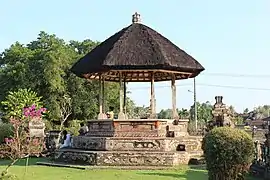 Bale bengong, garden contemplating pavilion.