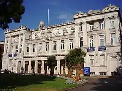 Queen Mary University of London(The Queens' Building)