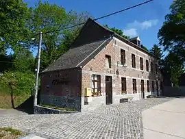 The town hall in Quiévelon