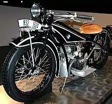 BMW R32