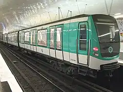 MF 2000 rolling stock on Line 7 at Porte d'Ivry...