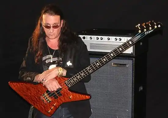 Randy Coven (Bassist).jpg