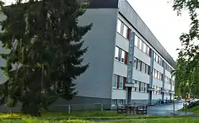 An apartment building in Läntinen Kangasvuori.