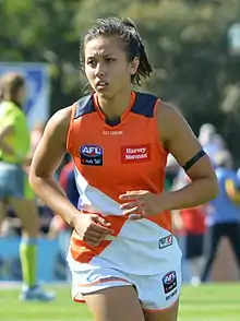 Rebecca Beeson playing for GWS Giants in 2018