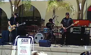 Reeve Oliver performing at San Diego State University, April 2007. Left to right: Sean O'Donnell, Brad Davis, and O.