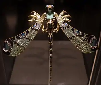 The Dragonfly brooch; by René Lalique; c.1897–1898; gold, vitreous enamel, chrysoprase, chalcedony, moonstone and diamond; height: 23 cm, width: 26.5 cm; Calouste Gulbenkian Museum (Lisboa, Portugal)