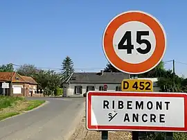 The road into Ribemont-sur-Ancre