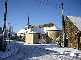 The church in Richarville, in winter