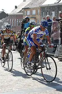 Stijn Devolder, with Manuel Quinziato (Liquigas) and Preben Van Hecke (Topsport Vlaanderen) in Geraardsbergen.