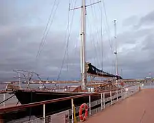 Bloodhound at Leith Docks in December 2011