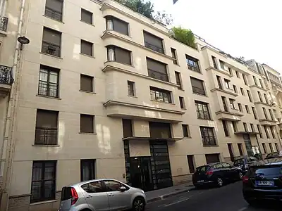 Rue Henri Heine no. 3-5 in Paris (2001), by J.J. Ory, a neo-Art Deco building