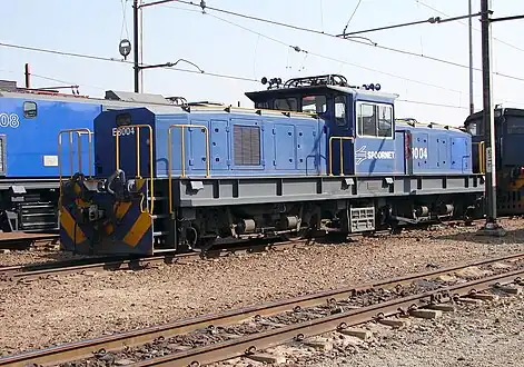 No. E8004 in Spoornet blue livery with solid numbers at the Sentrarand depot in Gauteng, 22 September 2009