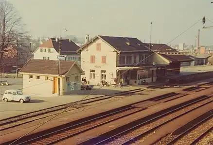 station in 1976 with 4 tracks