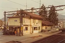 old station building and goods shed (1982)