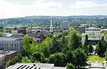 The Oregon State Capitol and downtown Salem (May 2008)