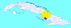 Santa Cruz del Sur municipality (red) within  Camagüey Province (yellow) and Cuba