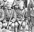 Serbian soldiers posing with their M1907/15 Berthier