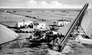 Les Salines of Sfax (1910)