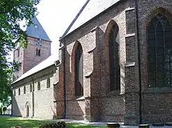 Romaanse Sint-Bonifatiuskerk van Vries