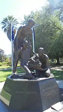 Sir Edward Dunlop Statue at Benalla, Victor 2016