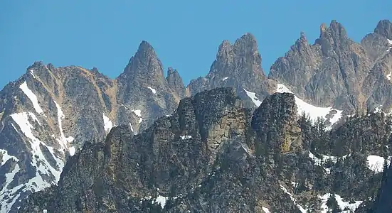 Snagtooth Ridge with Dog Tooth, Red Tooth, Cedar Tooth