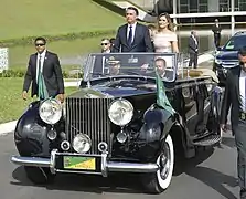 Jair Bolsonaro riding in the car in January 2019