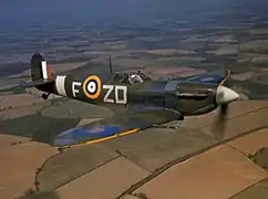 Supermarine Spitfire, May 1942. A1 fuselage roundel, B type wing roundels and full height fin flash.