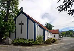 St Columba Church on Main Street (November 2011)