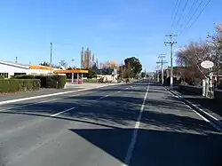 Looking south along State Highway 87 at Middlemarch