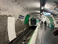 Line 11's platforms towards Mairie des Lilas