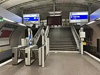Another view of the island platform