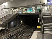 Mezzanine overlooking the platforms