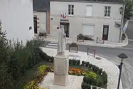 Statue and town hall