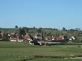 A general view of Saint-Julien-de-Civry