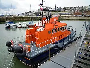 Trent class allweather lifeboat alongside